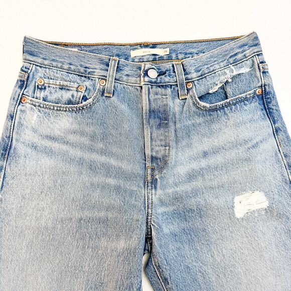 Levi's Wedgie Ripped Button Fly Light/Med Wash Denim Jeans SZ28 - Picture 7 of 8